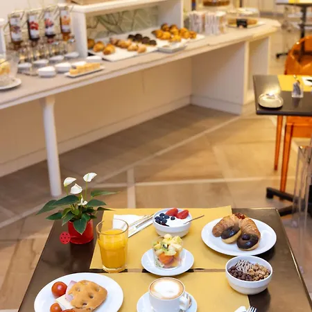 Western Crimea Szálloda 3*