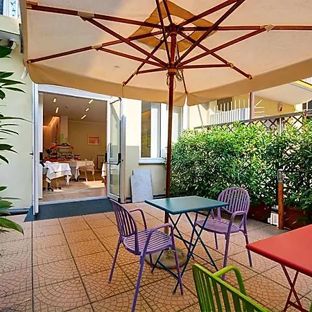 Otel Western Crimea 3*
