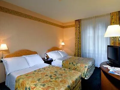 Hotel Western Crimea 3*