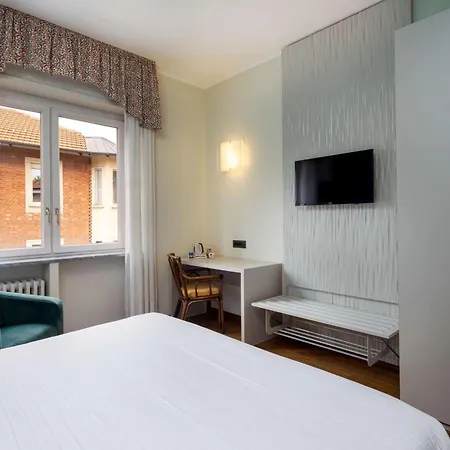 Hotel Western Crimea 3*