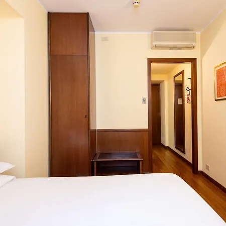 Western Crimea 3* Turin