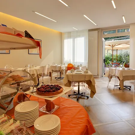 Hotel Western Crimea 3*