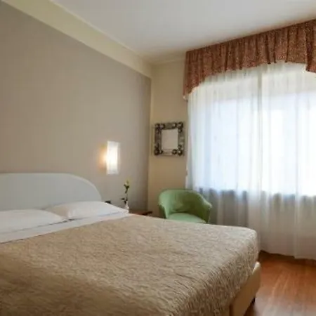 Western Crimea Hotel