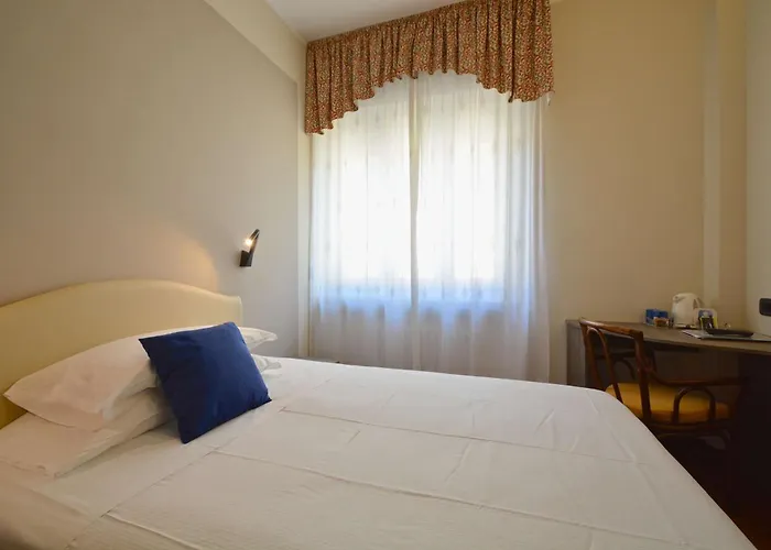Western Crimea 3* Turín