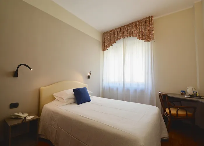 Western Crimea 3* Turín